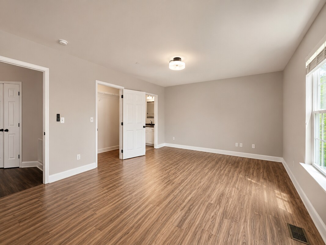 Building Photo - 1126 Maple Tree Ln