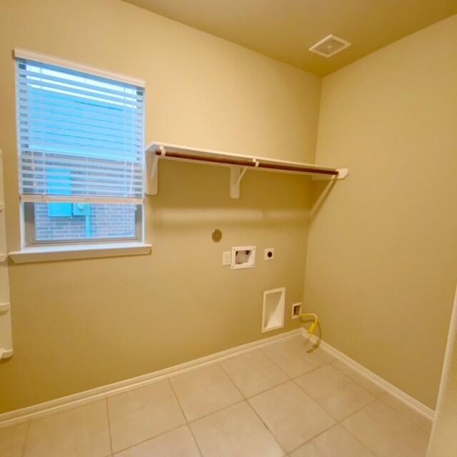 Building Photo - 710 Streamwood Ln