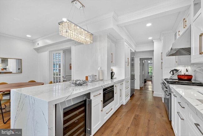 Building Photo - 3839 Garfield St NW
