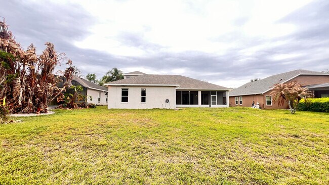 Building Photo - Spacious 4BR Home in Winter Springs | 2,874 Sq Ft | Pet-Friendly | Near Park & Playground