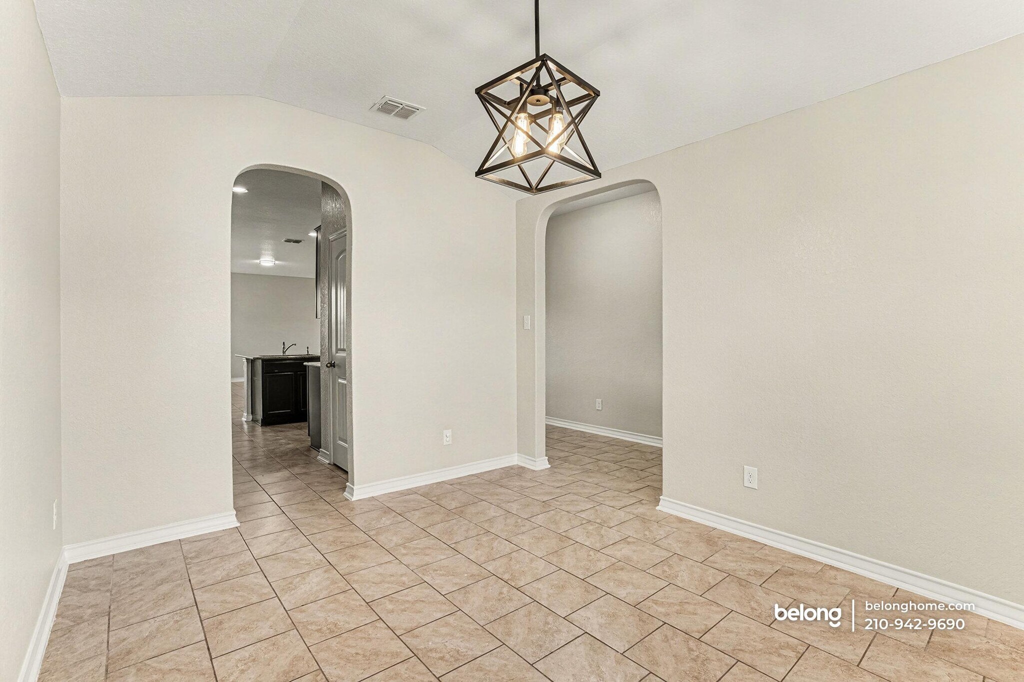 Building Photo - 1502 Mourning Dove