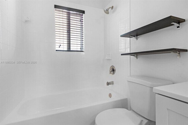 Building Photo - 9264 SW 209th Terrace