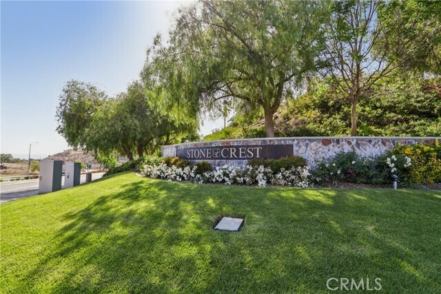 Building Photo - 14280 Yellowstone Ln