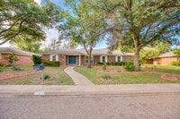 Building Photo - 2713 Canyon Creek Dr