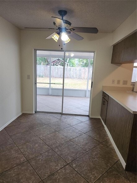 Building Photo - 3914 Gatewood Dr