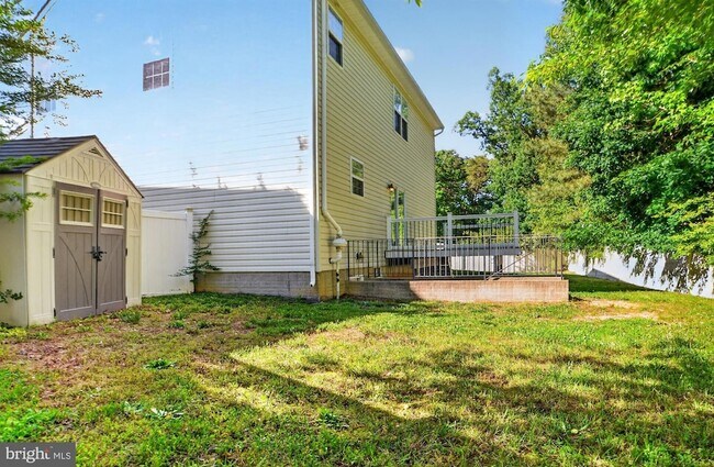 Building Photo - 20910 Pine Cone Pl