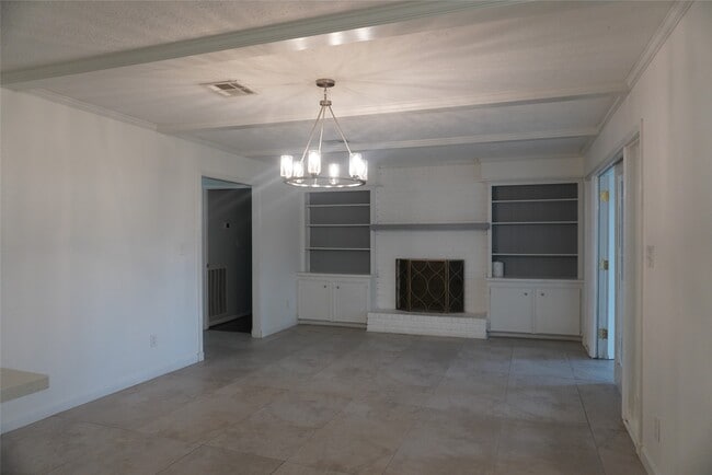 Building Photo - 10703 Wickersham Ln