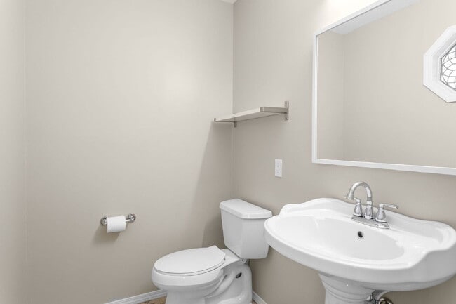 Building Photo - 5414 Trippel Dr