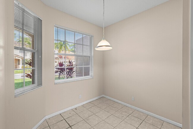 Building Photo - 9328 World Cup Way