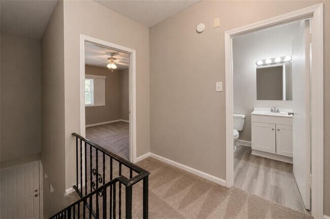 Building Photo - 88 Angie Dr