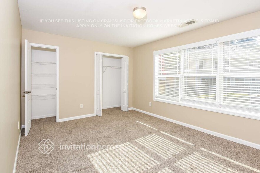 Building Photo - 3670 Devon Park Ln NW