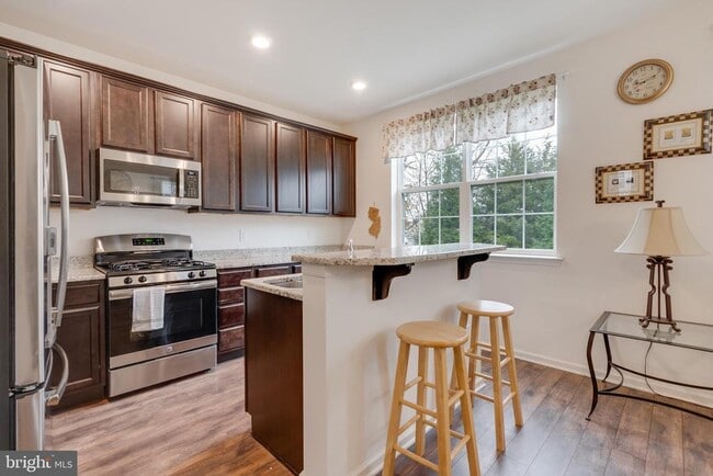 Building Photo - 49 Creekside Wy