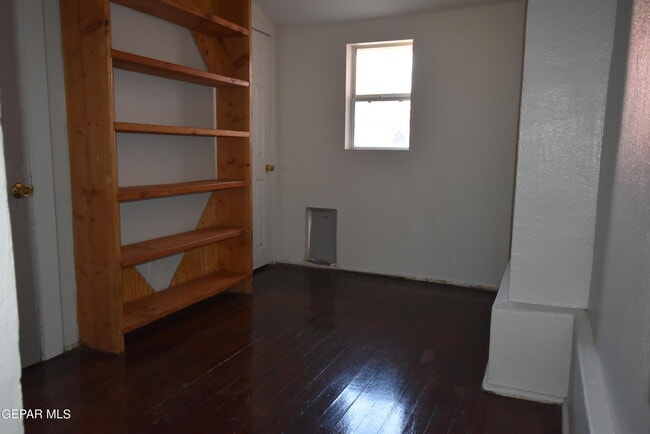 Building Photo - 1275 Prospect St