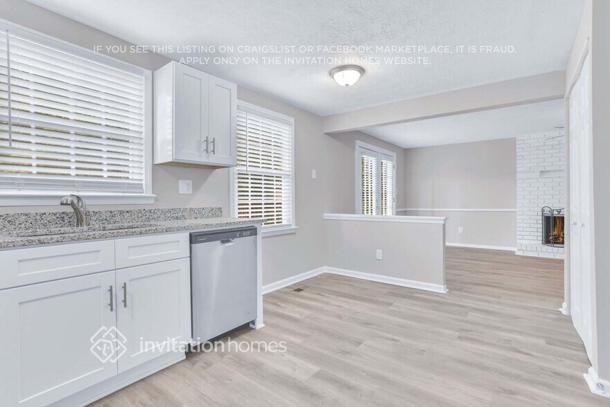 Building Photo - 3301 Bramblevine Cir