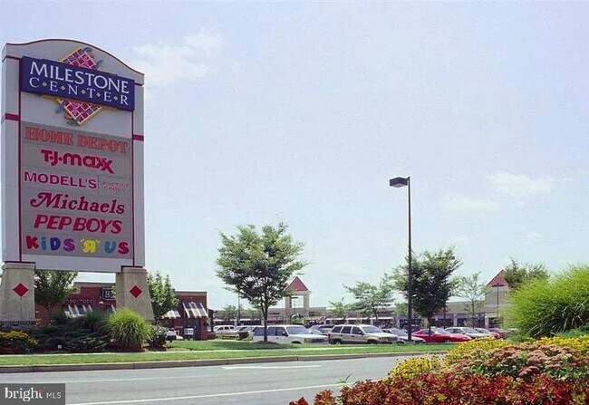 Building Photo - 20111 Cider Barrel Dr