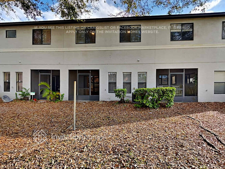 Building Photo - 2244 Seven Oaks Dr