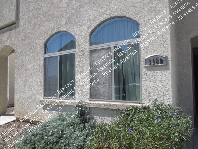 Building Photo - 1160 W Argon St