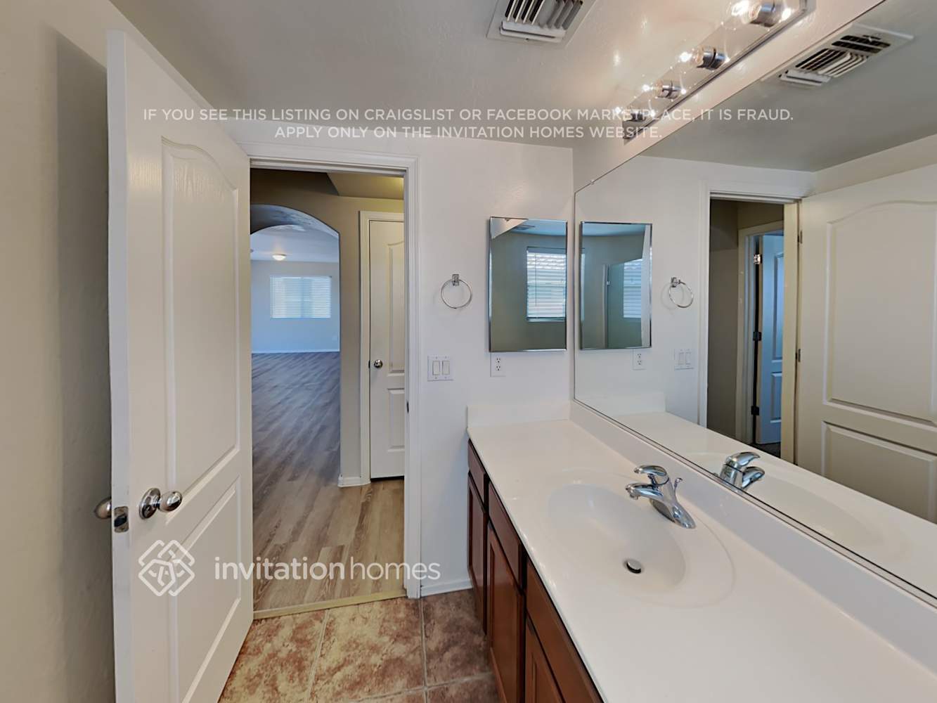 Building Photo - 11290 W Harrison St