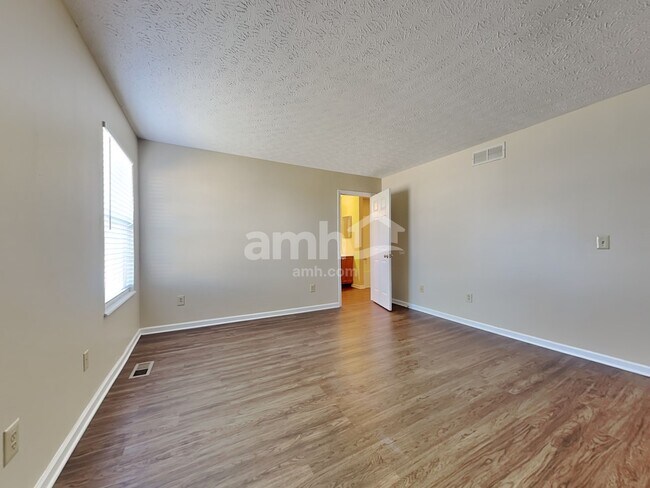 Building Photo - 6344 Sterling Woods Dr