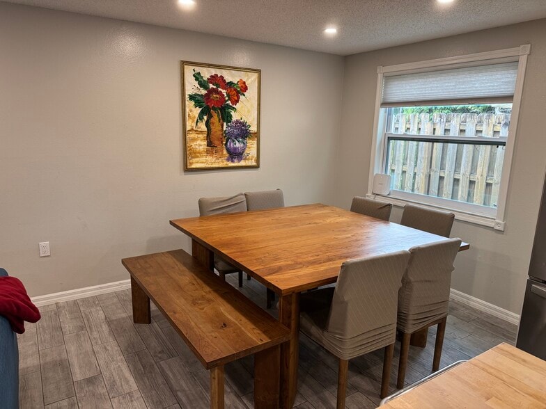 Building Photo - 3930 Cochise Ter