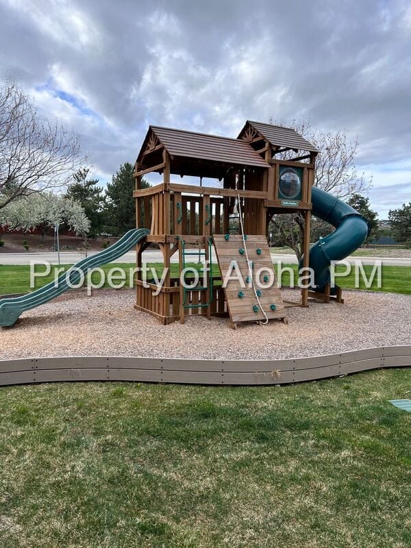 Building Photo - 3534 E Grand Forest Dr