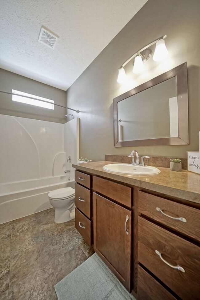 Building Photo - Home with newly finished basement!
