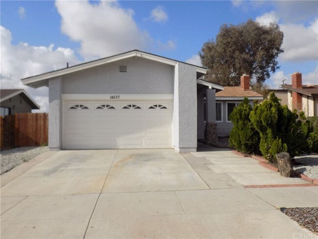 Primary Photo - 14236 La Paz Dr