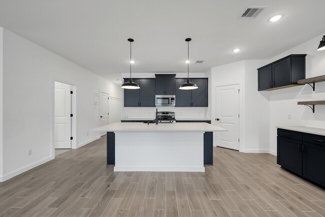 Building Photo - 516 Monarch Trl