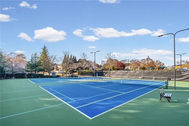 Building Photo - 266 Balaban Cir