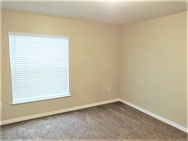 Building Photo - 6686 Gentle Oaks Dr E