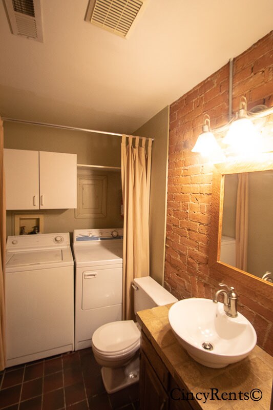 Building Photo - 61 Mulberry St