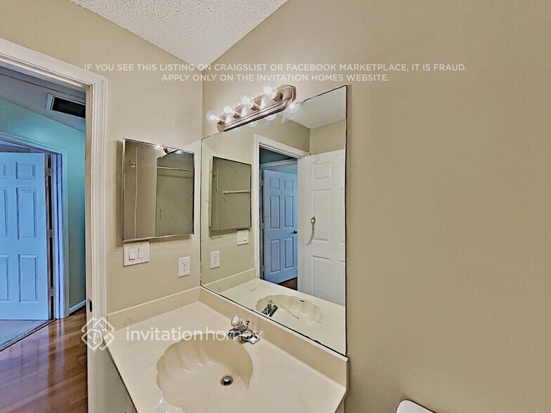 Building Photo - 7701 Stone Harbour Dr