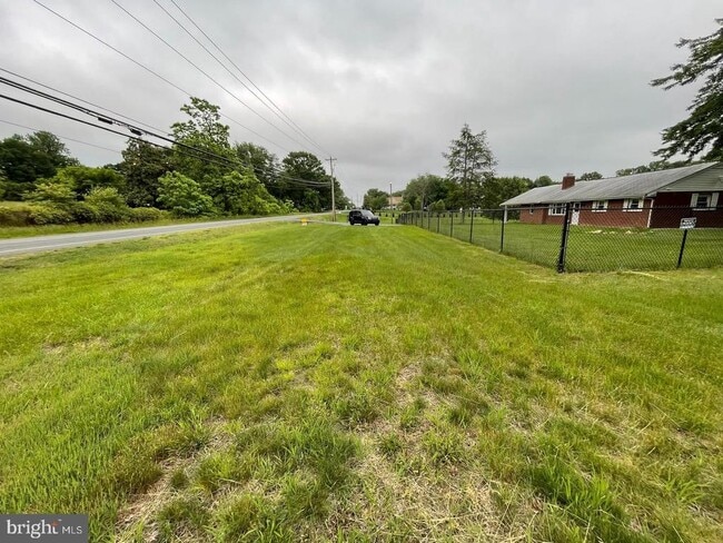 Building Photo - 14606 Bristow Rd