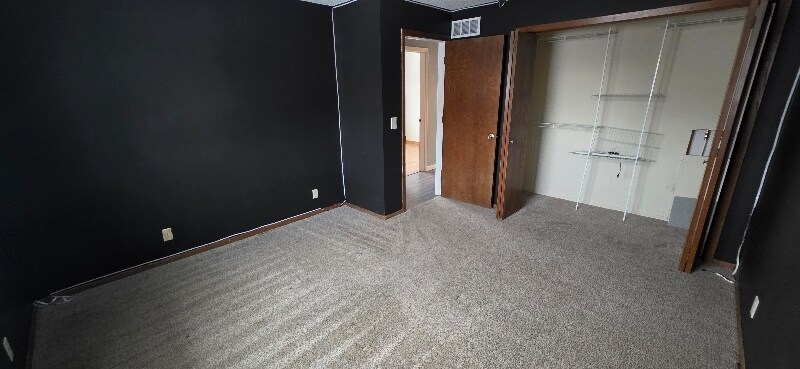 Building Photo - 9201 29th Ave N