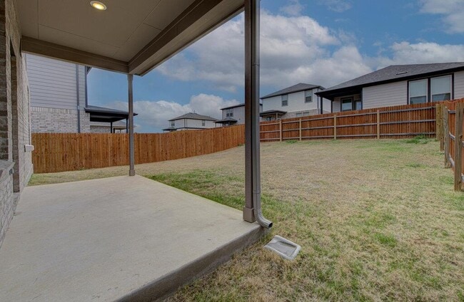 Building Photo - 424 Bristlecone Bend