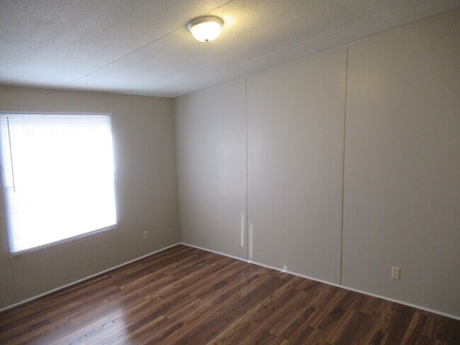 Building Photo - Move-In Ready 4-Bedroom Home on a Private Lot Just North of Lincolnton!