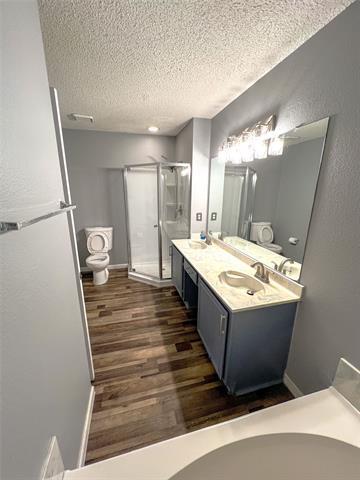 Building Photo - 7904 Fox Chase Dr