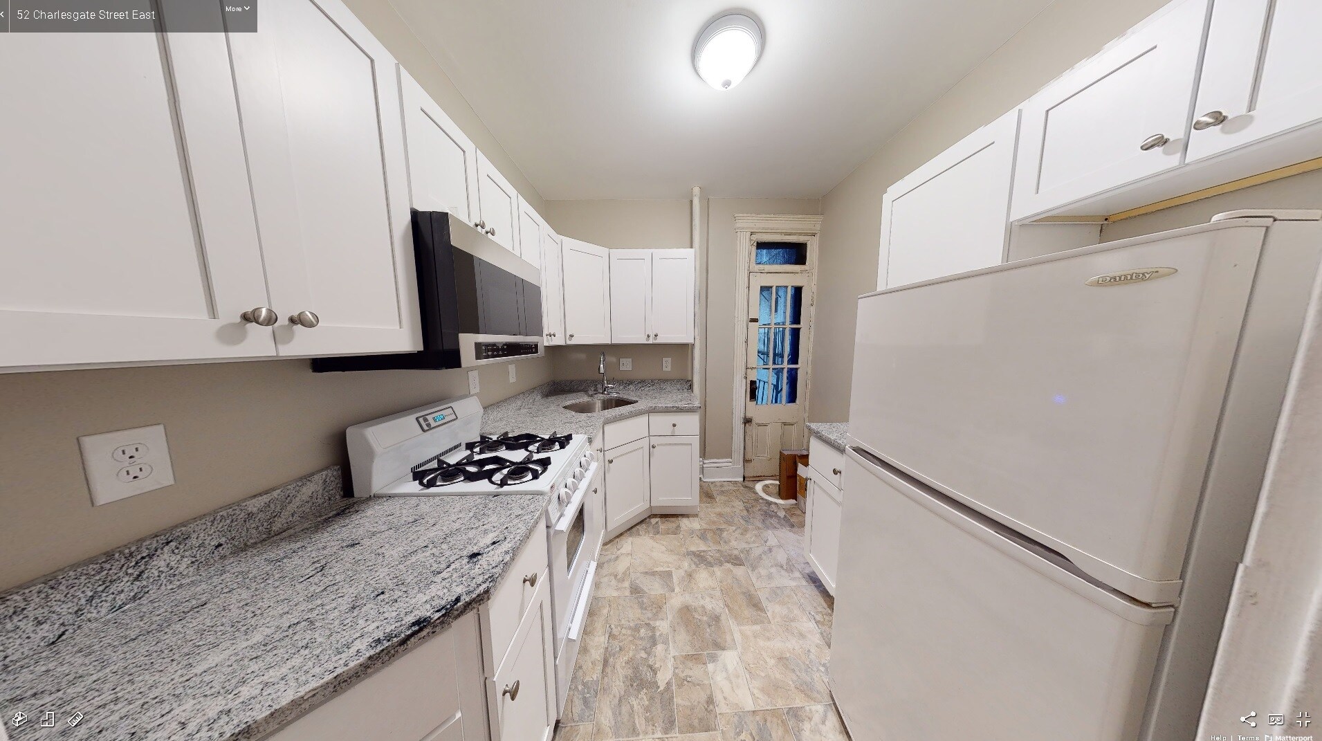 Building Photo - 52 Charlesgate E