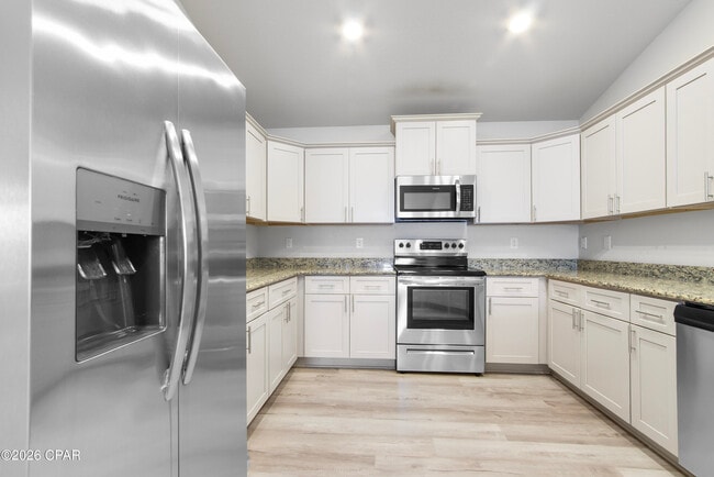 Building Photo - 11528 Poston Rd