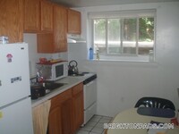 Building Photo - 63 Selkirk Rd