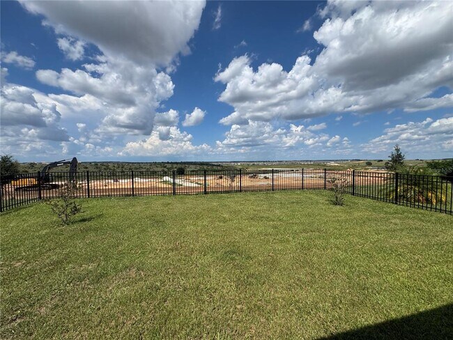 Building Photo - 7902 Syracuse Dr