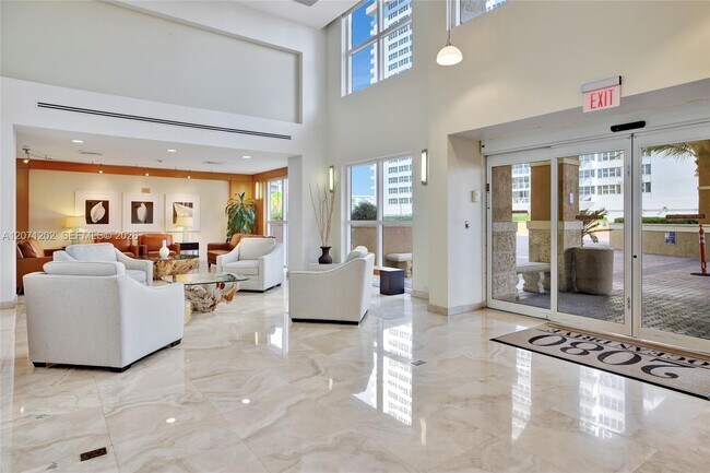 Building Photo - 2080 S Ocean Dr