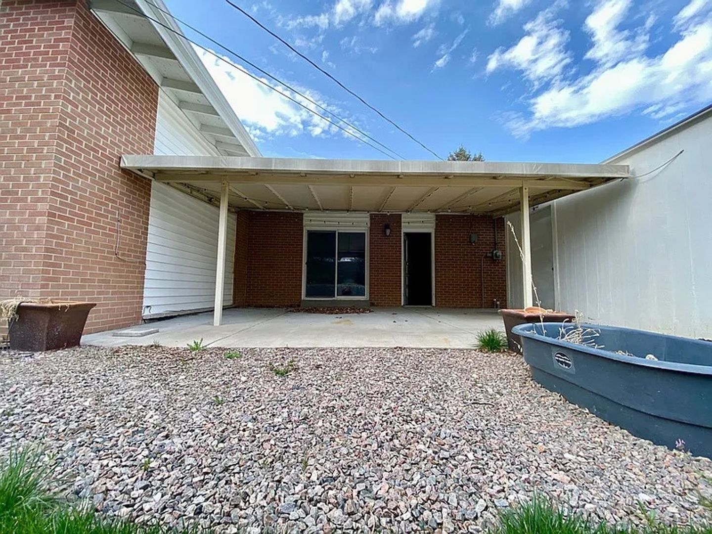 Building Photo - 5290 W Plymouth Dr