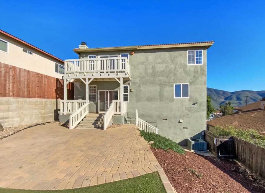 Building Photo - 1504 San Bernardino Ave