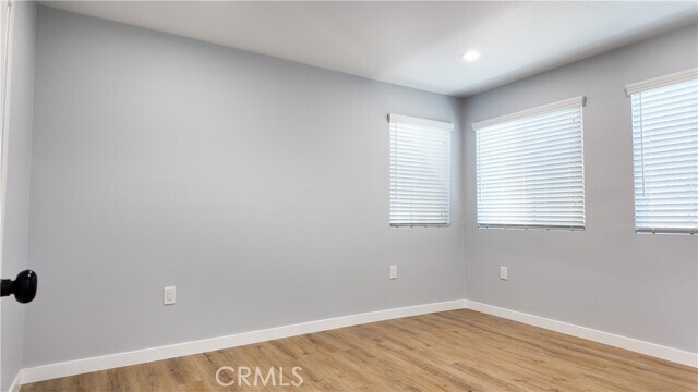 Building Photo - 4440 Stewart Ave