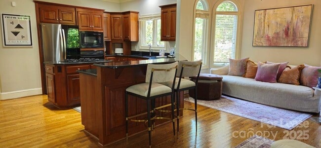 Building Photo - 5523 Challis View Ln