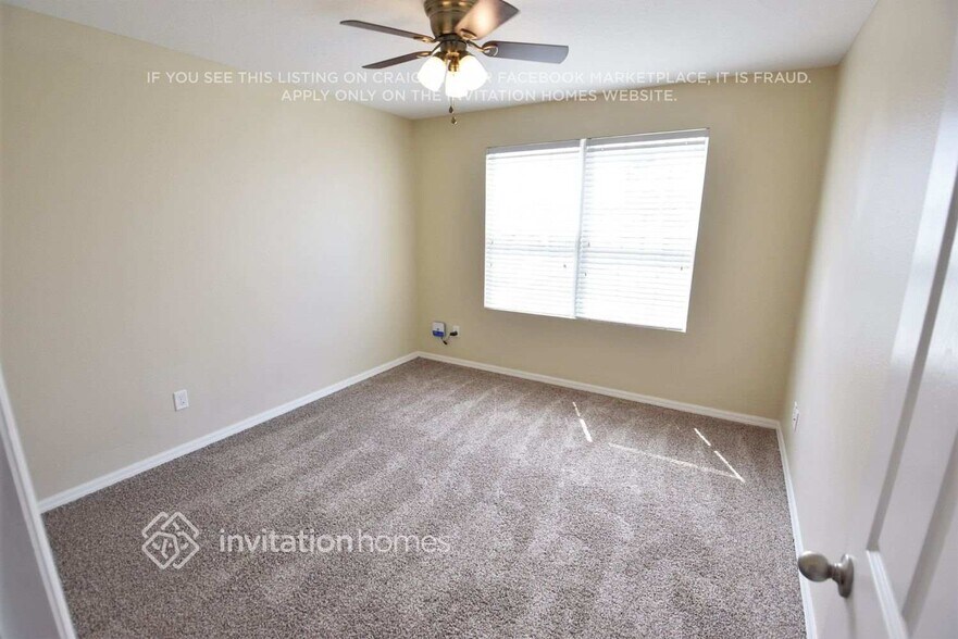 Building Photo - 612 Grassy Stone Dr