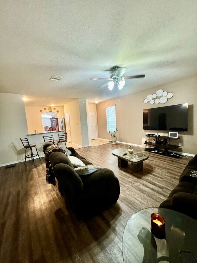 Building Photo - 2307 Cloudy Bay Dr