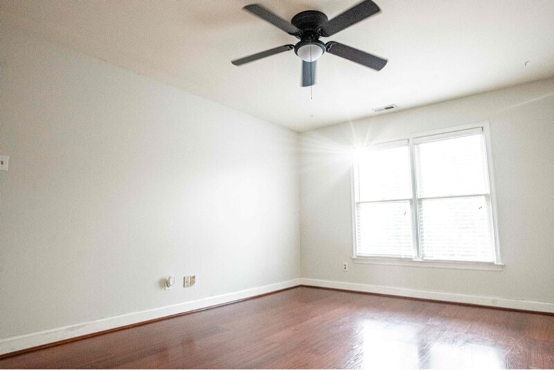 Building Photo - 5412 Holly Pines Dr