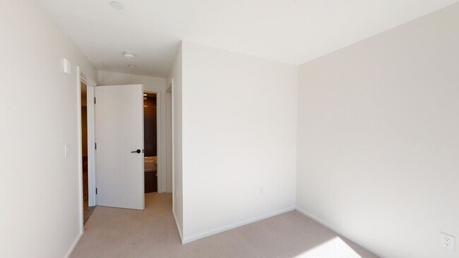 Building Photo - 345 Harrison Ave